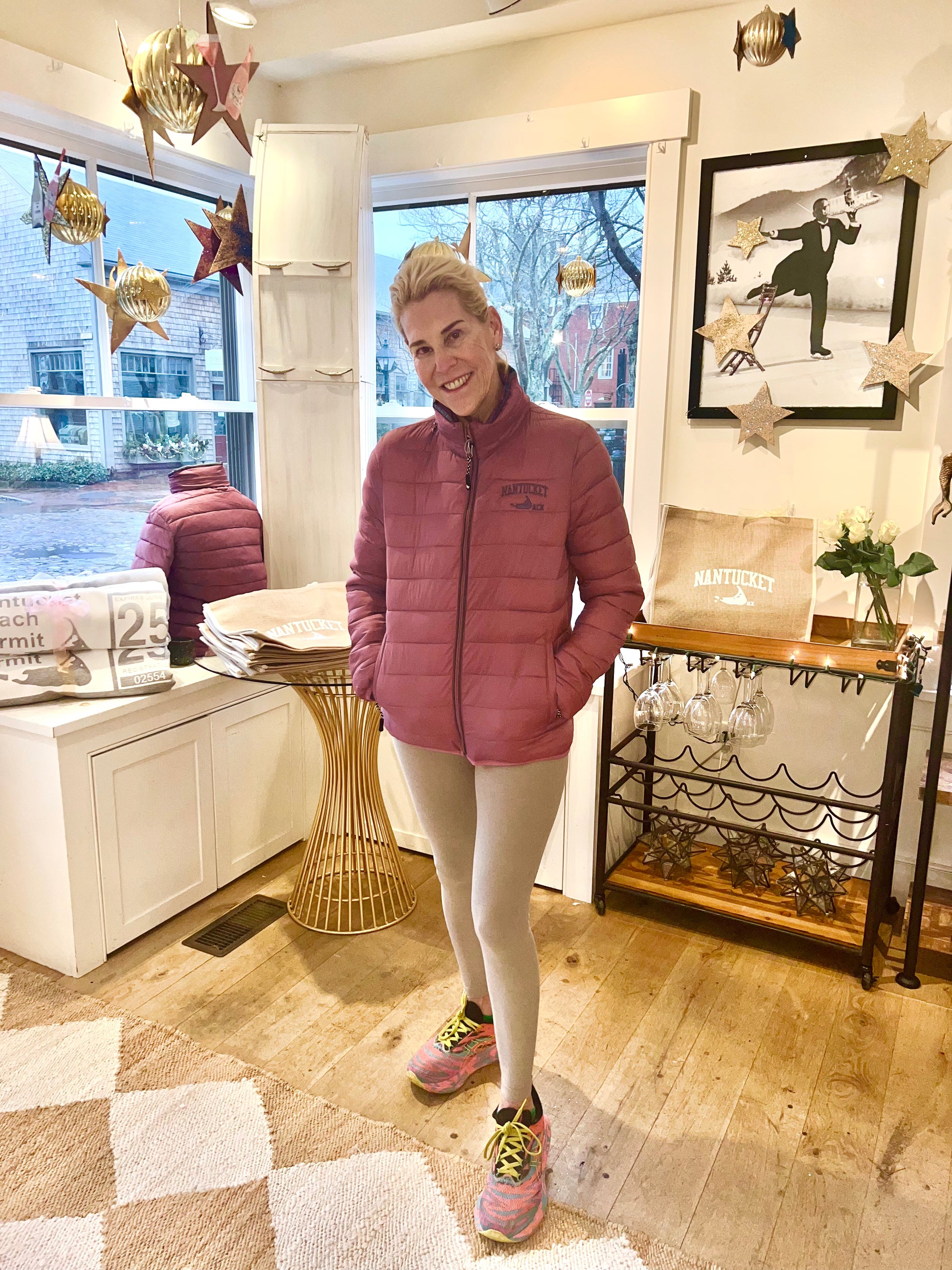Weatherproof ladies jacket in orchid plum. Nantucket Clothing