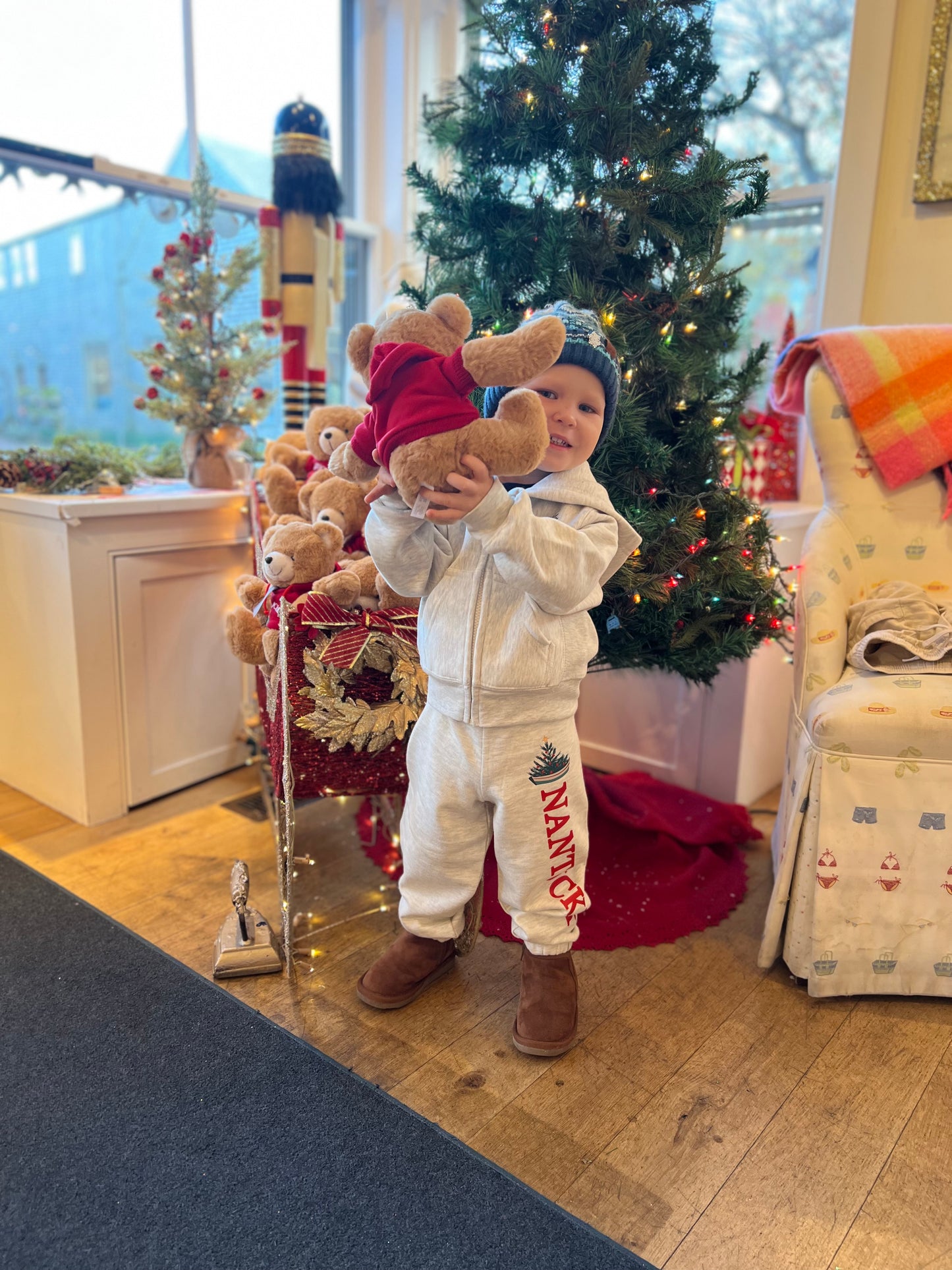 Youth Sweatpants With Christmas Tree Print