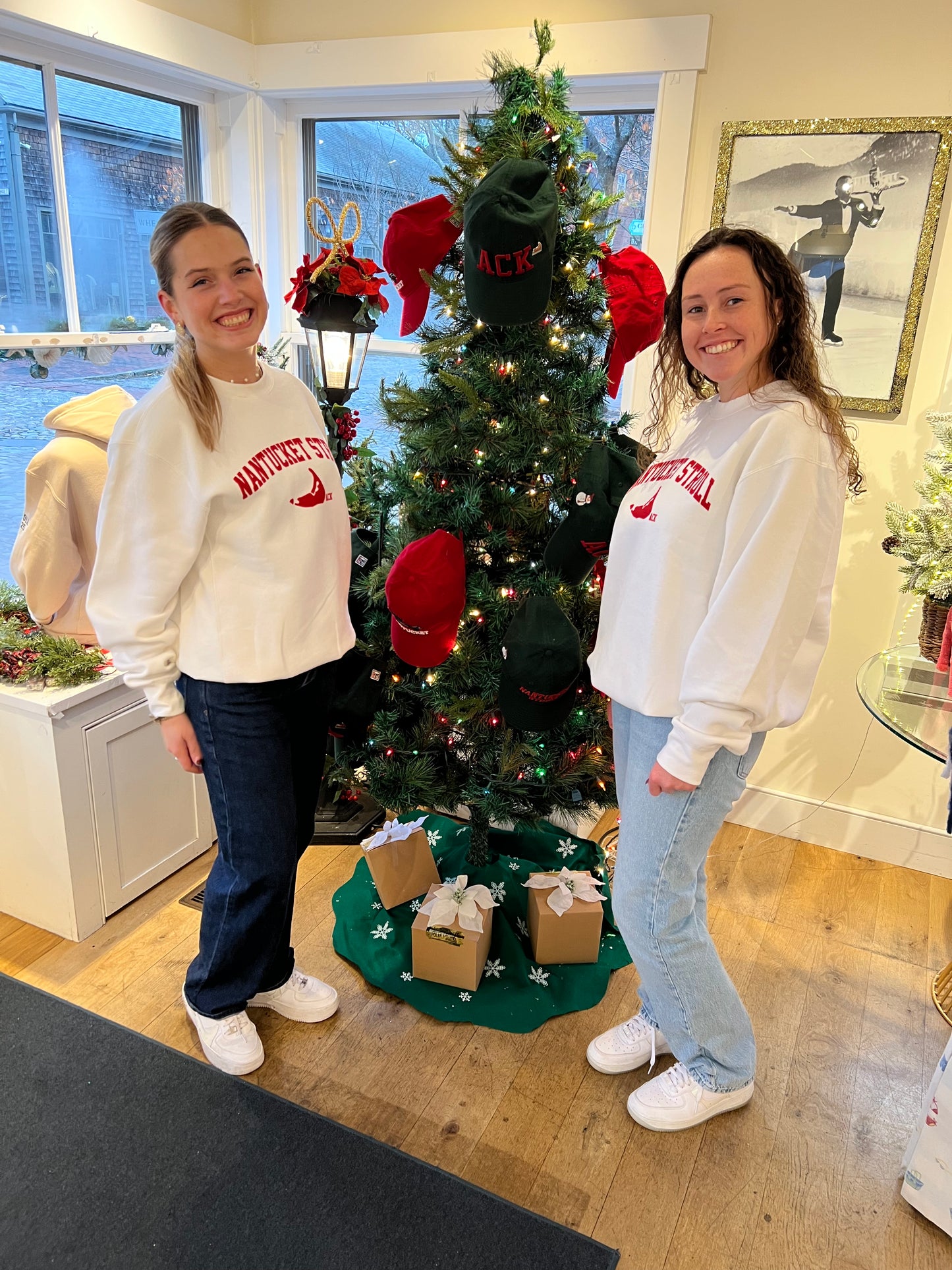 Nantucket Stroll White Crewneck In Red Print Limited Edition